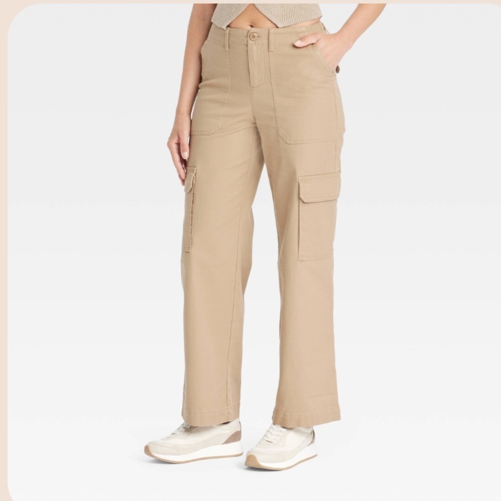 Women's Mid-Rise Straight Leg Utility Cargo Pants - Universal Thread™ Tan 12